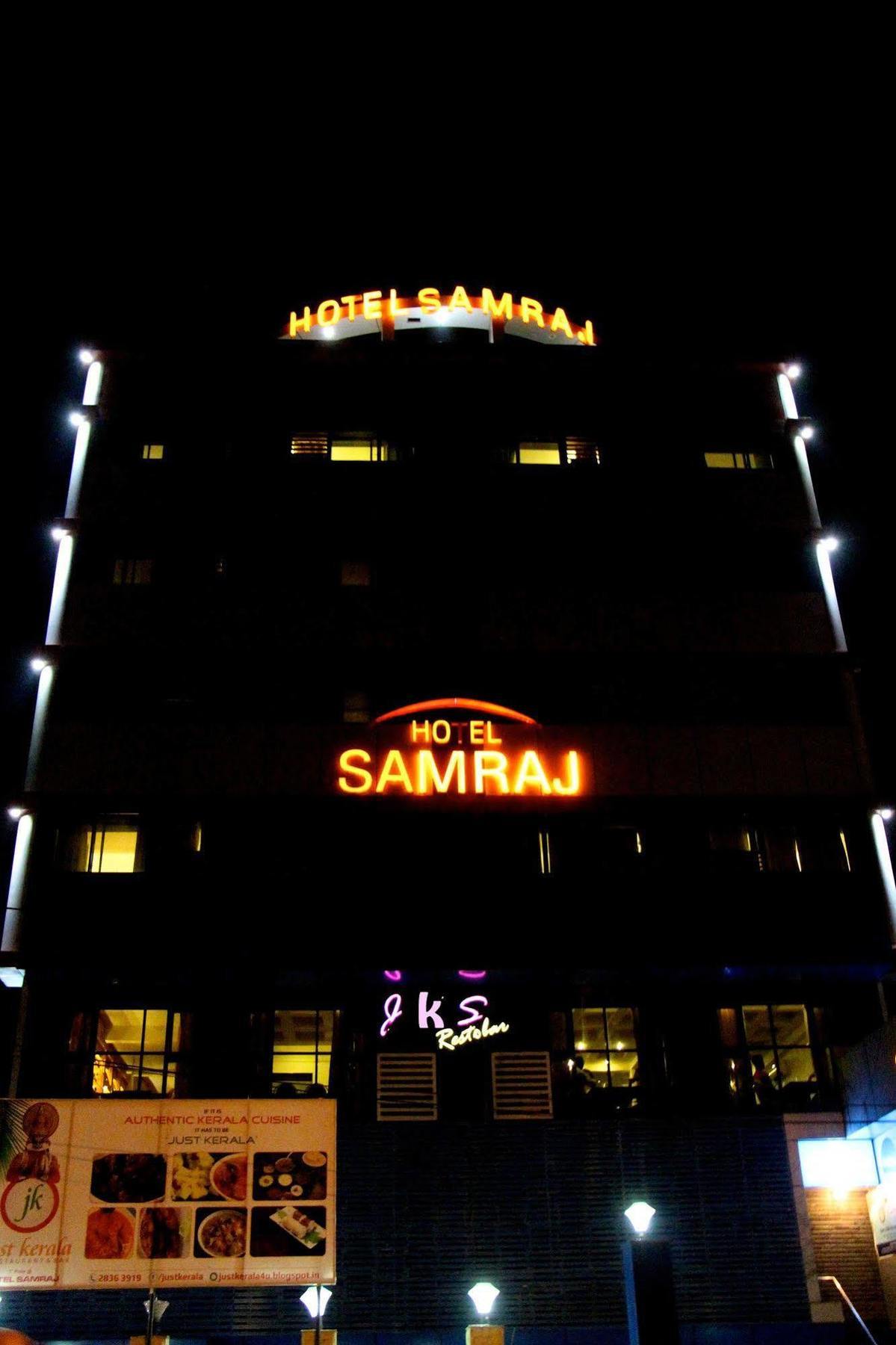 Hotel Samraj Mumbai Kültér fotó