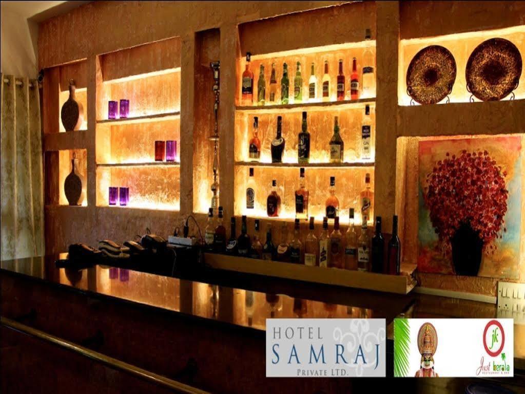 Hotel Samraj Mumbai Kültér fotó