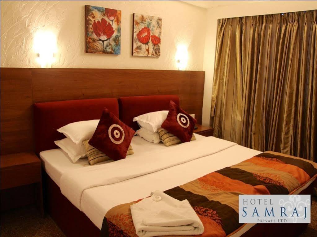 Hotel Samraj Mumbai Kültér fotó