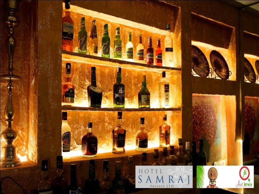 Hotel Samraj Mumbai Kültér fotó